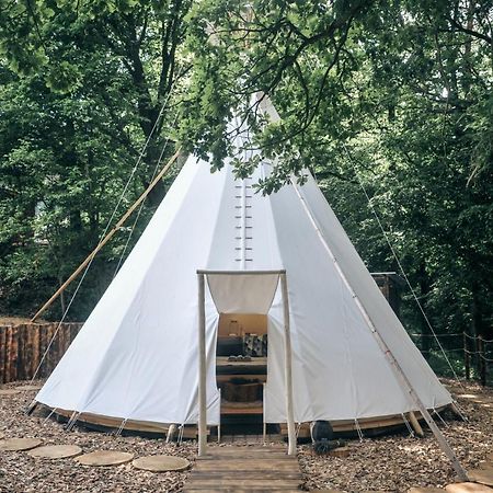 Glamping Nad Meandry Hotel Unhost Ngoại thất bức ảnh