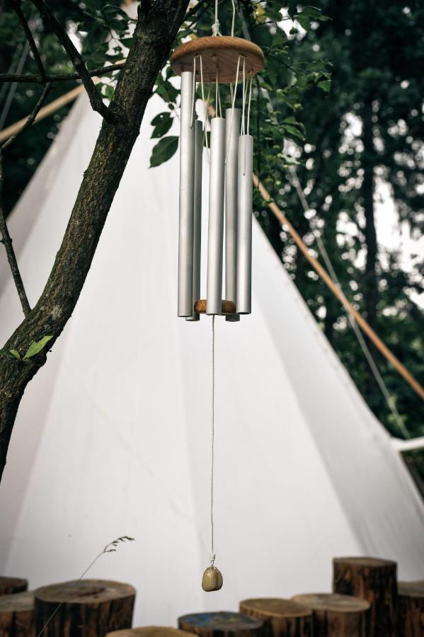 Glamping Nad Meandry Hotel Unhost Ngoại thất bức ảnh
