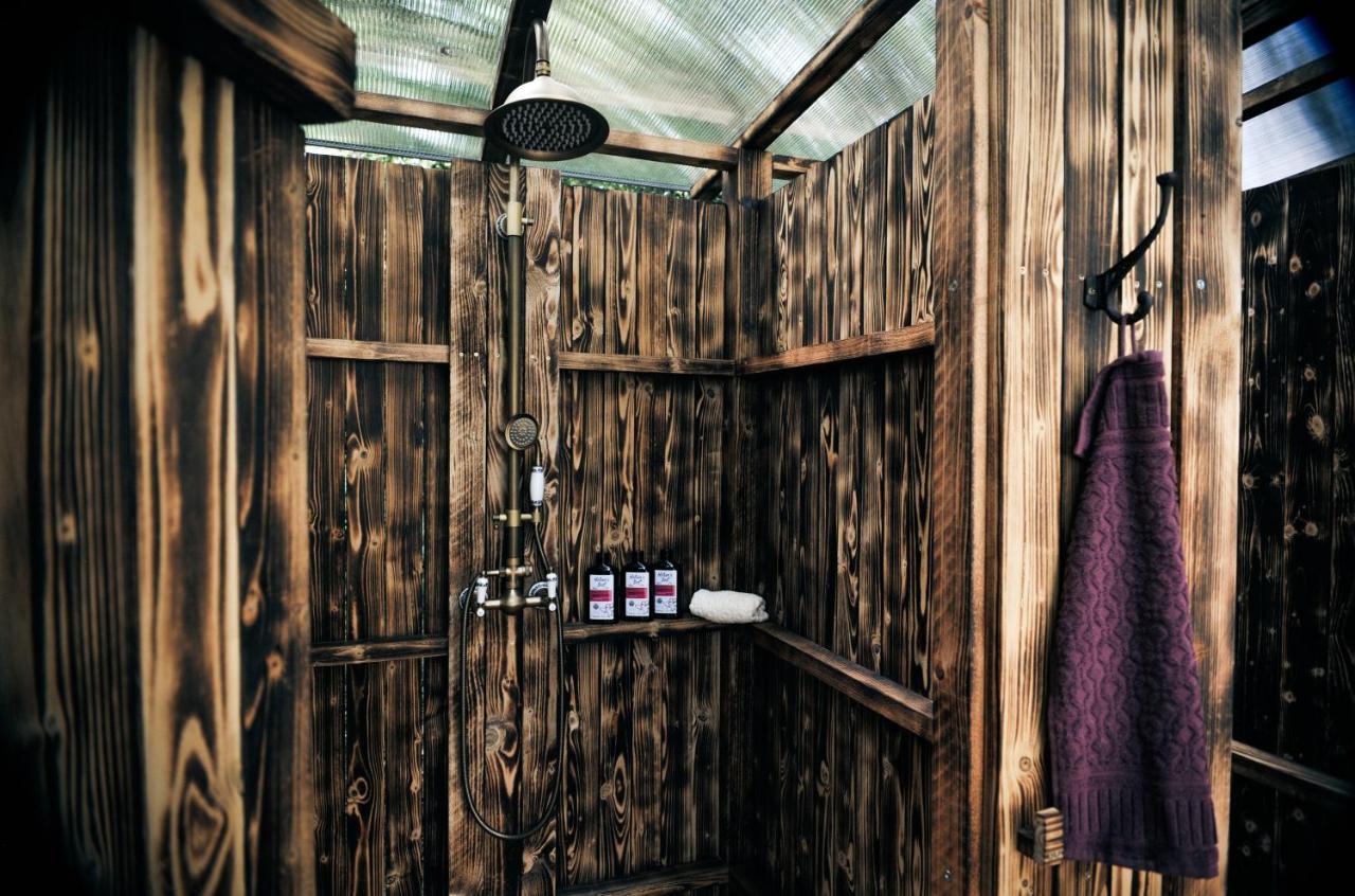 Glamping Nad Meandry Hotel Unhost Ngoại thất bức ảnh